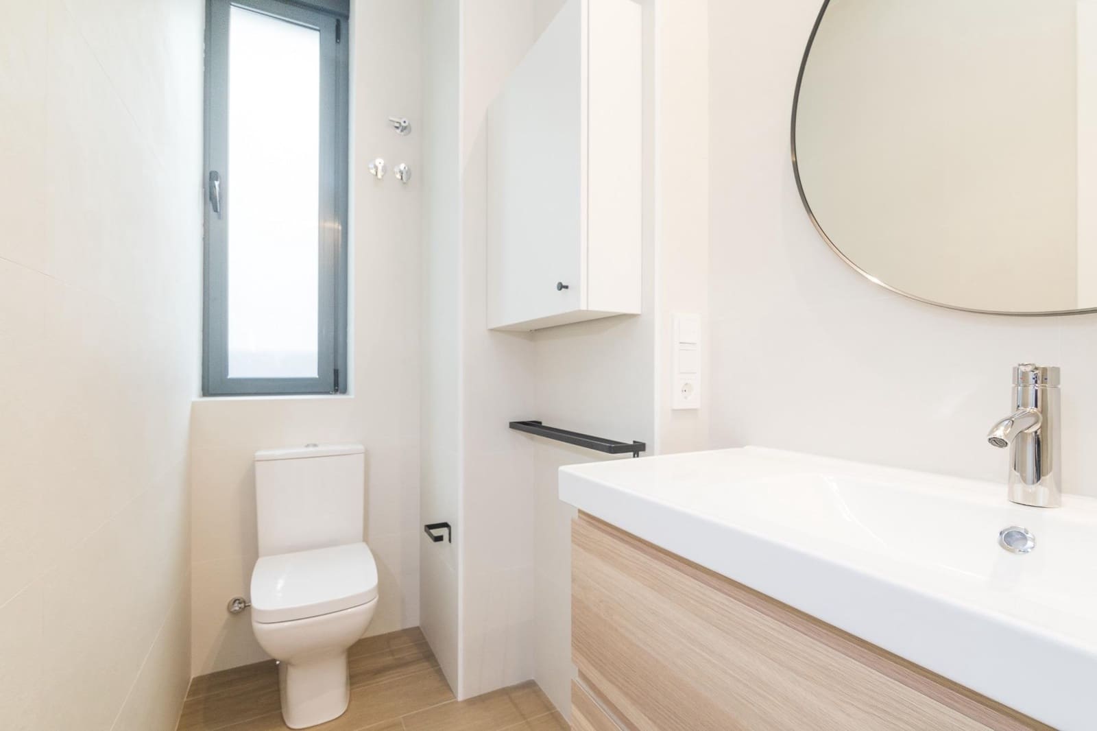 2 bedroom Flat for rent in Elche / Elx - € 975 (Ref: 8436966)