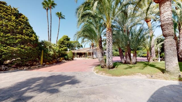 4 sypialnia Willa na sprzedaż w Elche / Elx z basenem garażem - 950 000 € (Ref: 8568192)