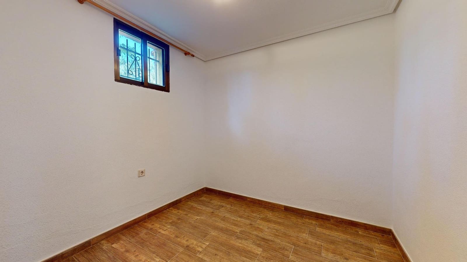 6 soverom Villa til salgs i Elche / Elx med svømmebasseng garasje - € 575 000 (Ref: 8626877)