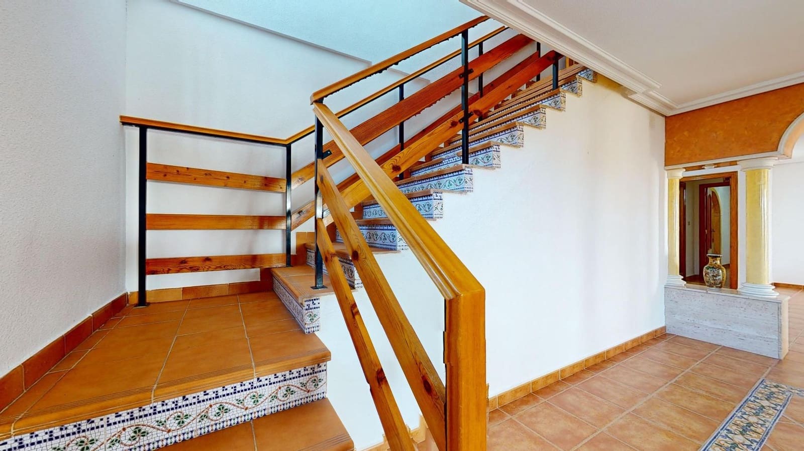 6 soverom Villa til salgs i Elche / Elx med svømmebasseng garasje - € 575 000 (Ref: 8626877)