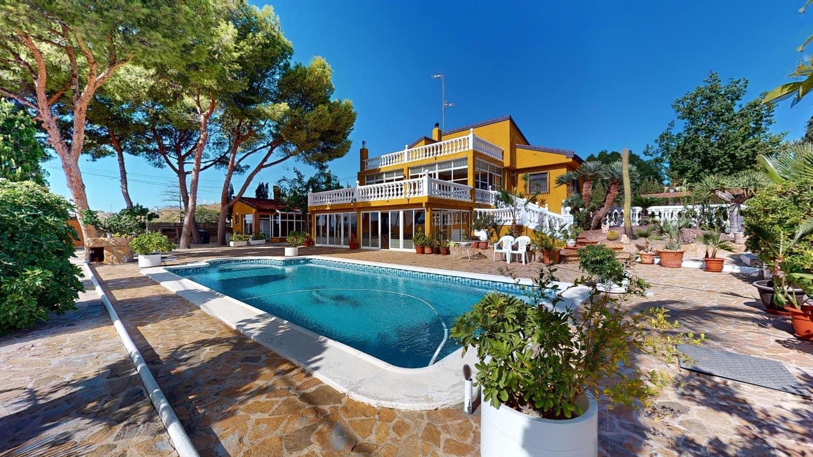 6 soverom Villa til salgs i Elche / Elx med svømmebasseng garasje - € 575 000 (Ref: 8626877)