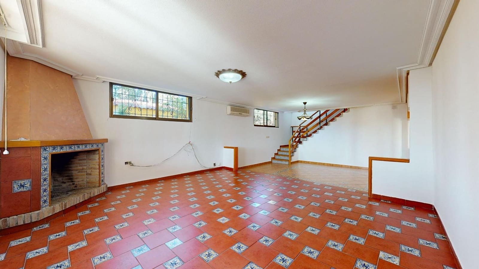 6 soverom Villa til salgs i Elche / Elx med svømmebasseng garasje - € 575 000 (Ref: 8626877)