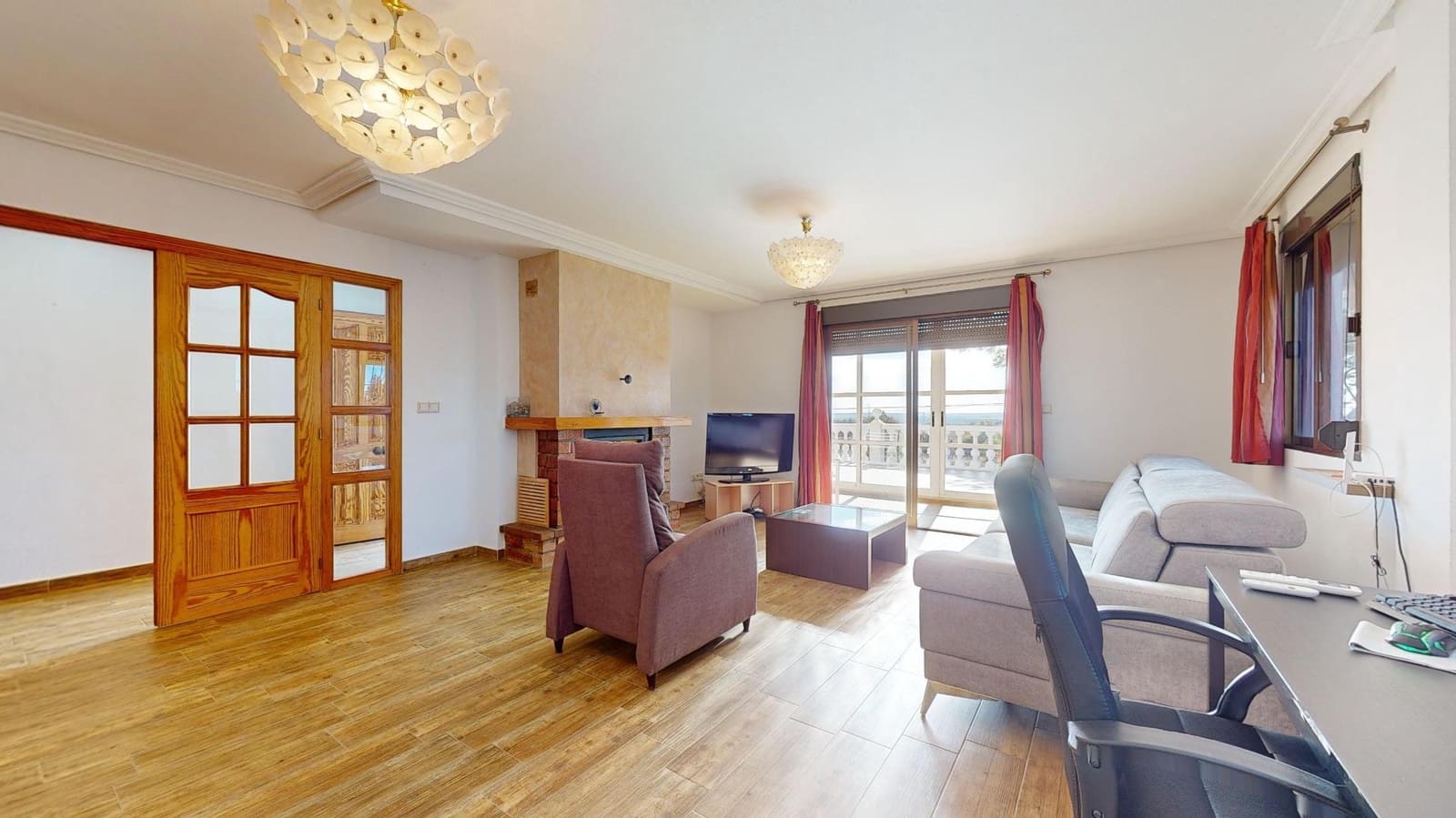 6 soverom Villa til salgs i Elche / Elx med svømmebasseng garasje - € 575 000 (Ref: 8626877)