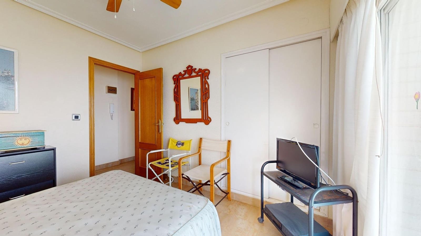 Piso de 3 habitaciones en Arenales del Sol en venta con garaje - 415.000 € (Ref: 8633204)