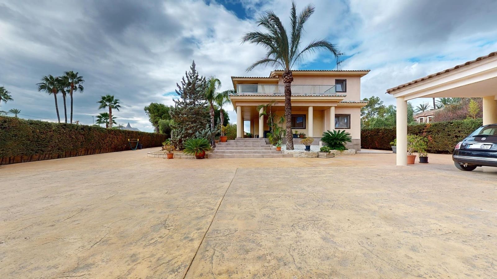 6 soveværelse Villa til salg i Elche / Elx med garage - € 900.000 (Ref: 8699833)