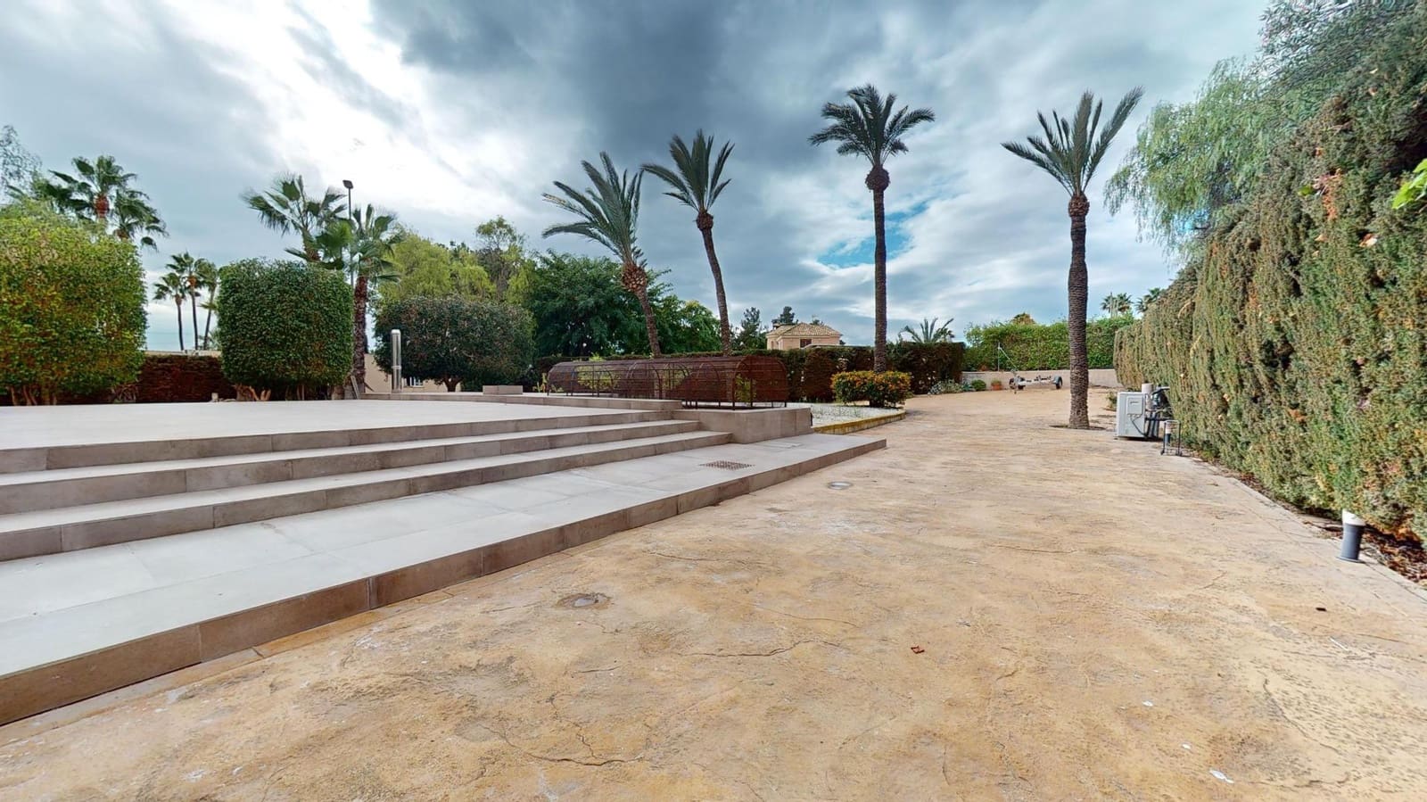 6 soveværelse Villa til salg i Elche / Elx med garage - € 900.000 (Ref: 8699833)