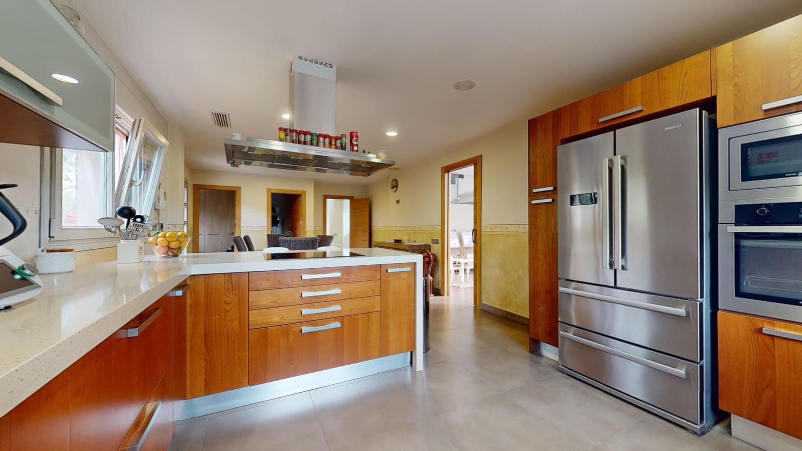 6 soveværelse Villa til salg i Elche / Elx med garage - € 900.000 (Ref: 8699833)