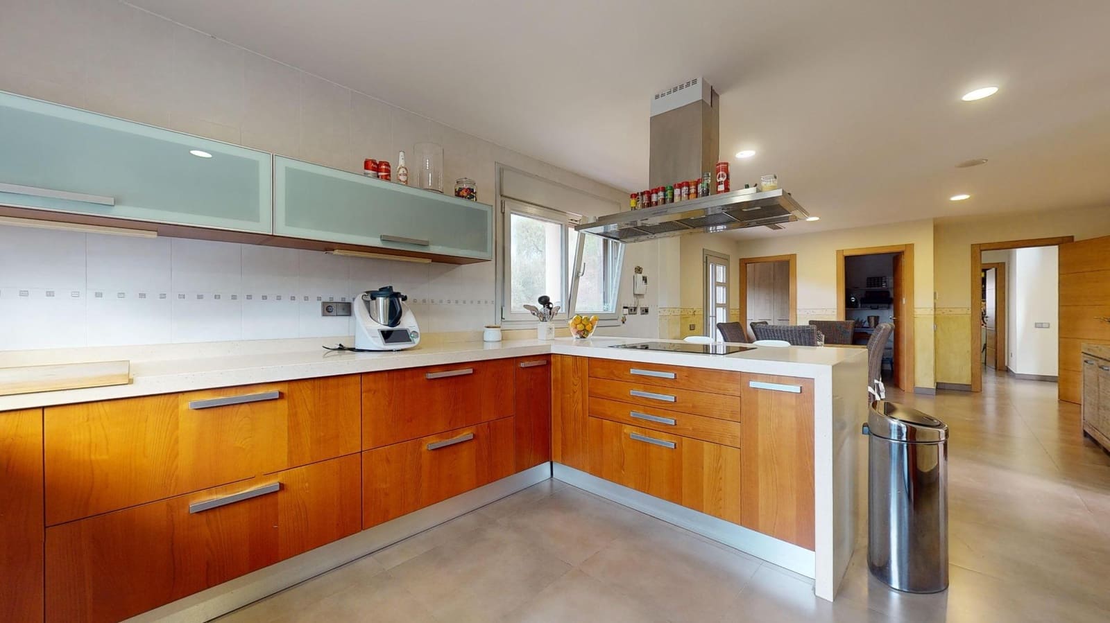 6 soveværelse Villa til salg i Elche / Elx med garage - € 900.000 (Ref: 8699833)