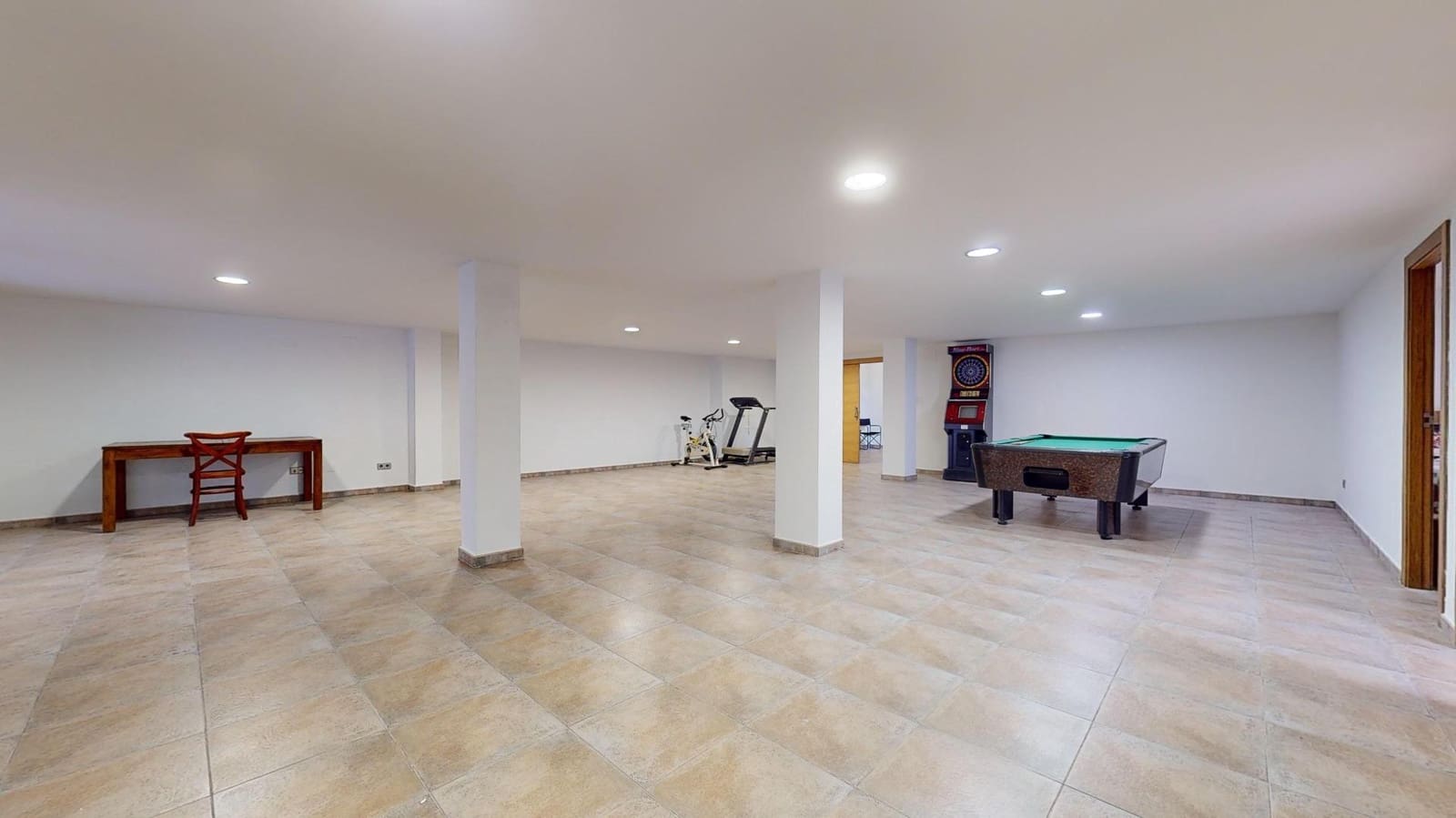 6 soveværelse Villa til salg i Elche / Elx med garage - € 900.000 (Ref: 8699833)