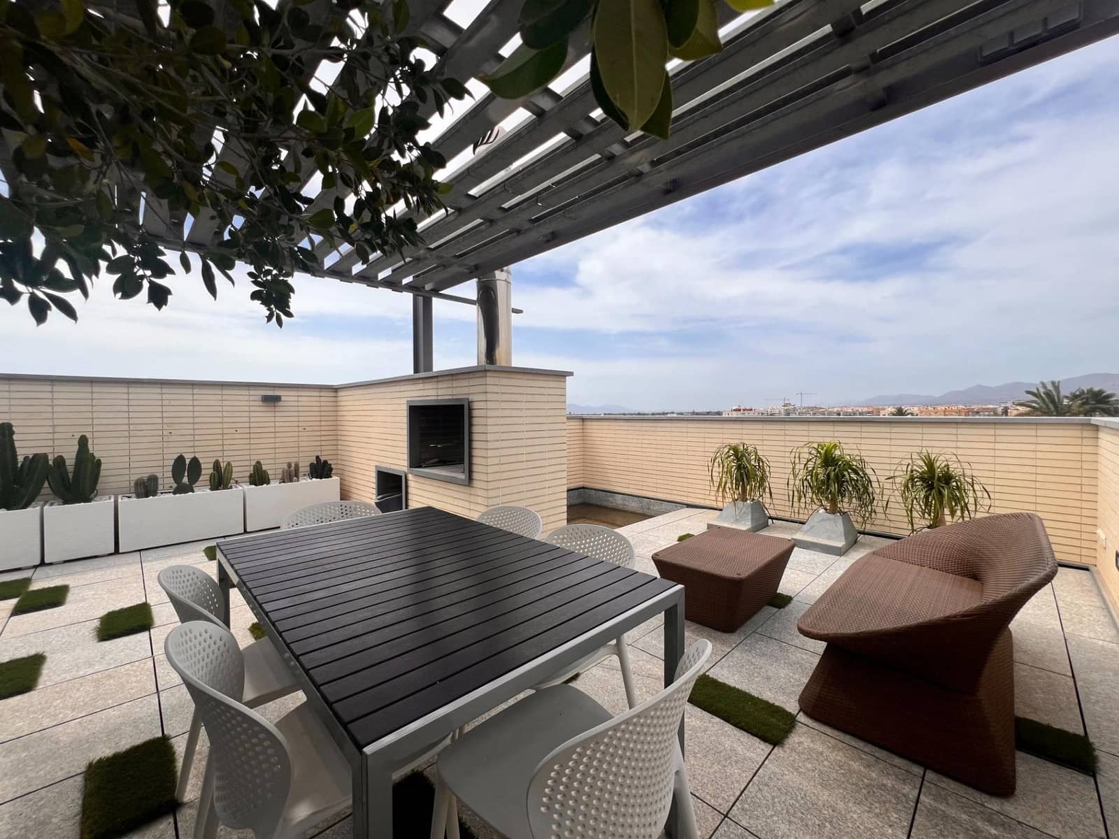 3 Zimmer Penthouse zu verkaufen in Elche / Elx mit Pool Garage - 455.000 € (Ref: 8941492)