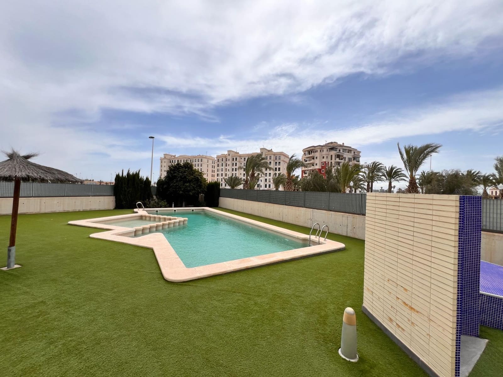 3 Zimmer Penthouse zu verkaufen in Elche / Elx mit Pool Garage - 455.000 € (Ref: 8941492)