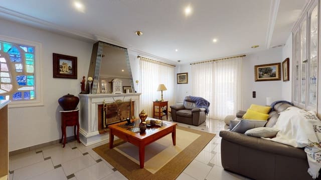 5 bedroom Villa for sale in Elche / Elx with pool garage - € 649,000 (Ref: 8949006)