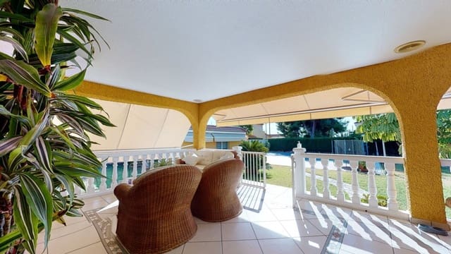 5 bedroom Villa for sale in Elche / Elx with pool garage - € 649,000 (Ref: 8949006)