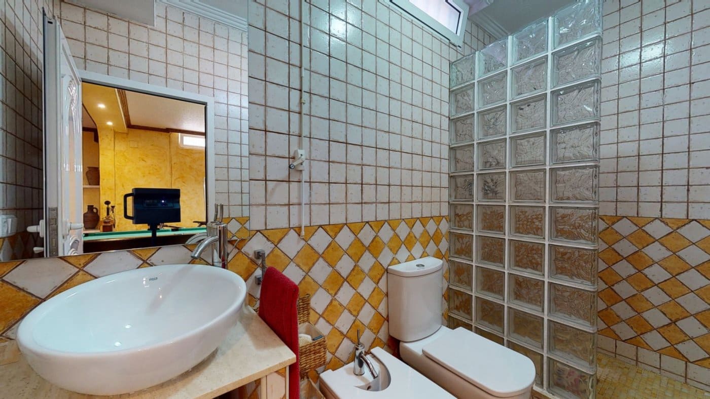 5 soveværelse Villa til salg i Elche / Elx med swimmingpool garage - € 649.000 (Ref: 8949006)