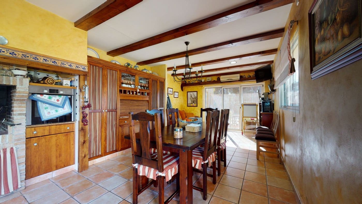 5 soveværelse Villa til salg i Elche / Elx med swimmingpool garage - € 649.000 (Ref: 8949006)