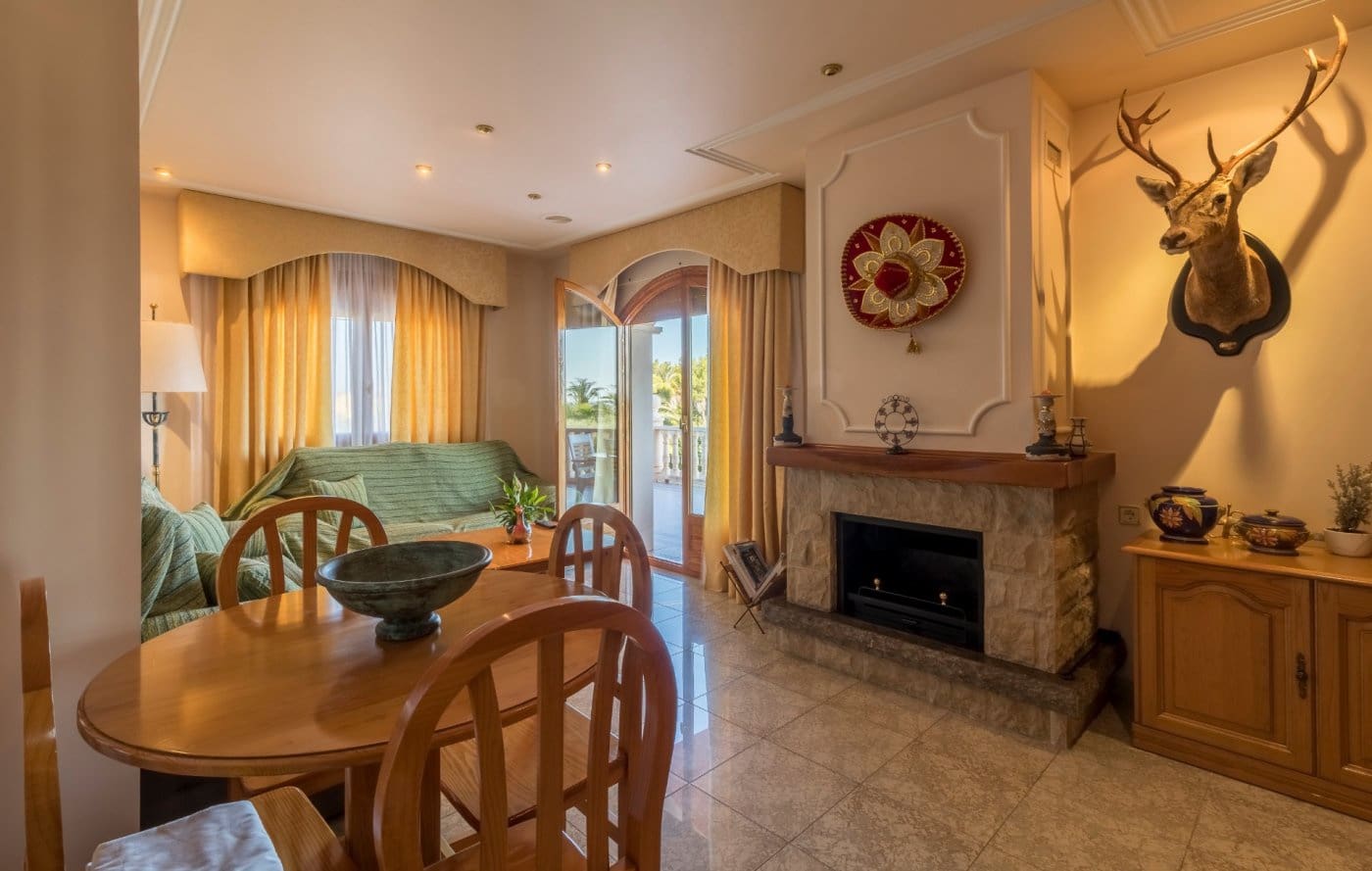 6 soveværelse Villa til salg i Valverde med swimmingpool garage - € 920.000 (Ref: 8949007)