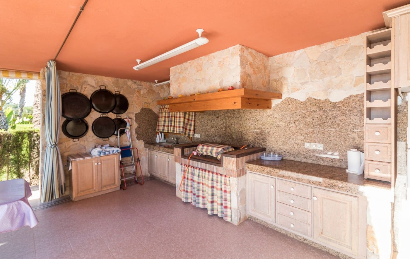 6 soveværelse Villa til salg i Valverde med swimmingpool garage - € 920.000 (Ref: 8949007)