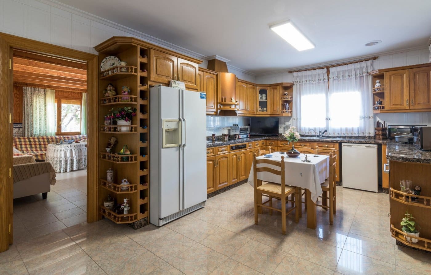 6 soveværelse Villa til salg i Valverde med swimmingpool garage - € 920.000 (Ref: 8949007)