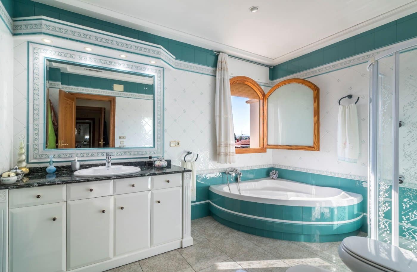 6 soveværelse Villa til salg i Valverde med swimmingpool garage - € 920.000 (Ref: 8949007)