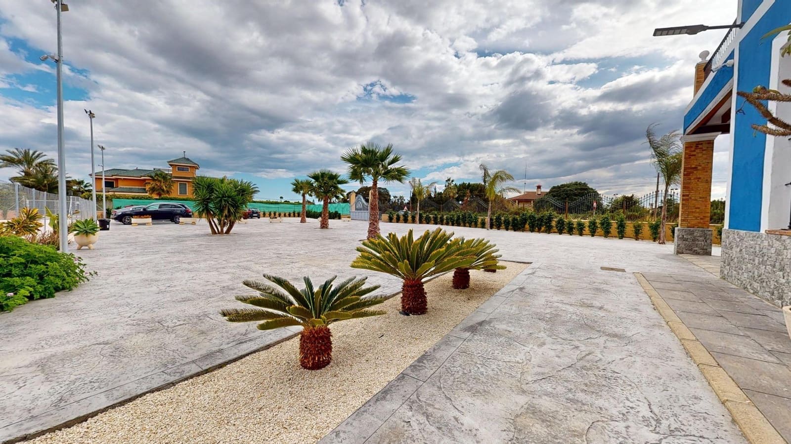 15 makuuhuone Huvila myytävänä paikassa Elche / Elx mukana 
autotalli - 800 000 € (Ref: 8957241)