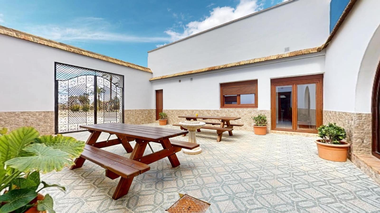 15 makuuhuone Huvila myytävänä paikassa Elche / Elx mukana 
autotalli - 800 000 € (Ref: 8957241)