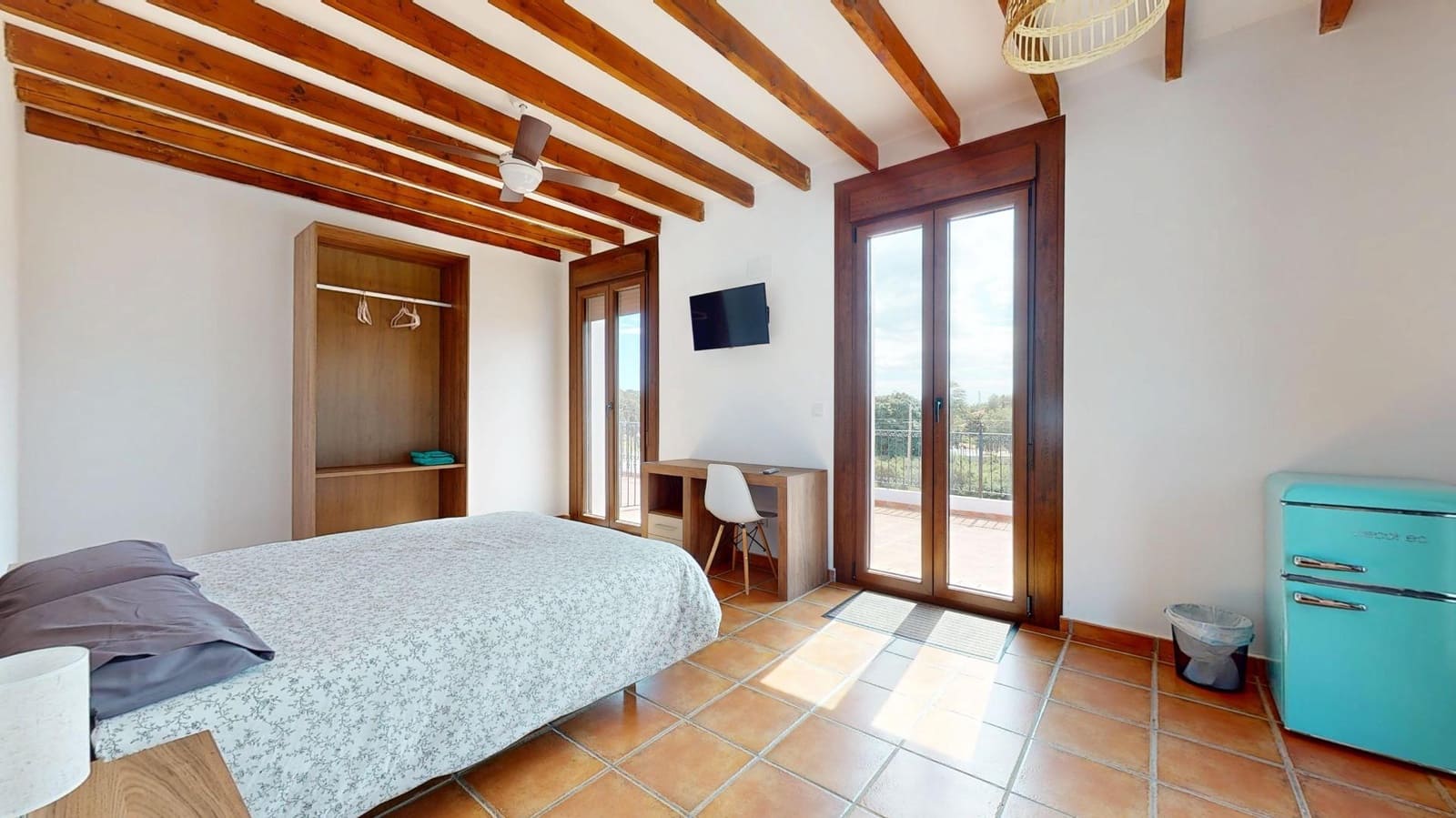 15 makuuhuone Huvila myytävänä paikassa Elche / Elx mukana 
autotalli - 800 000 € (Ref: 8957241)