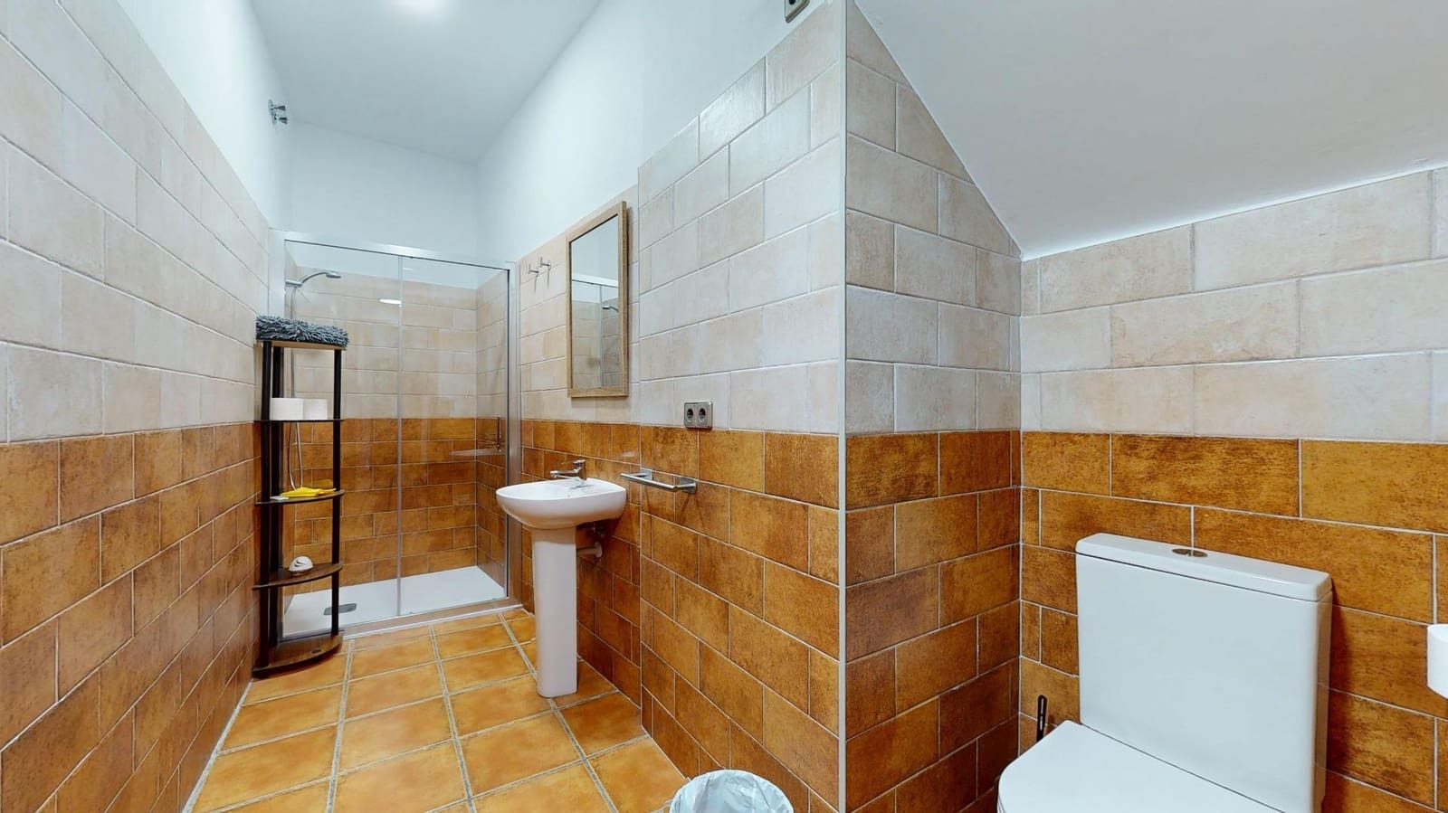 15 makuuhuone Huvila myytävänä paikassa Elche / Elx mukana 
autotalli - 800 000 € (Ref: 8957241)