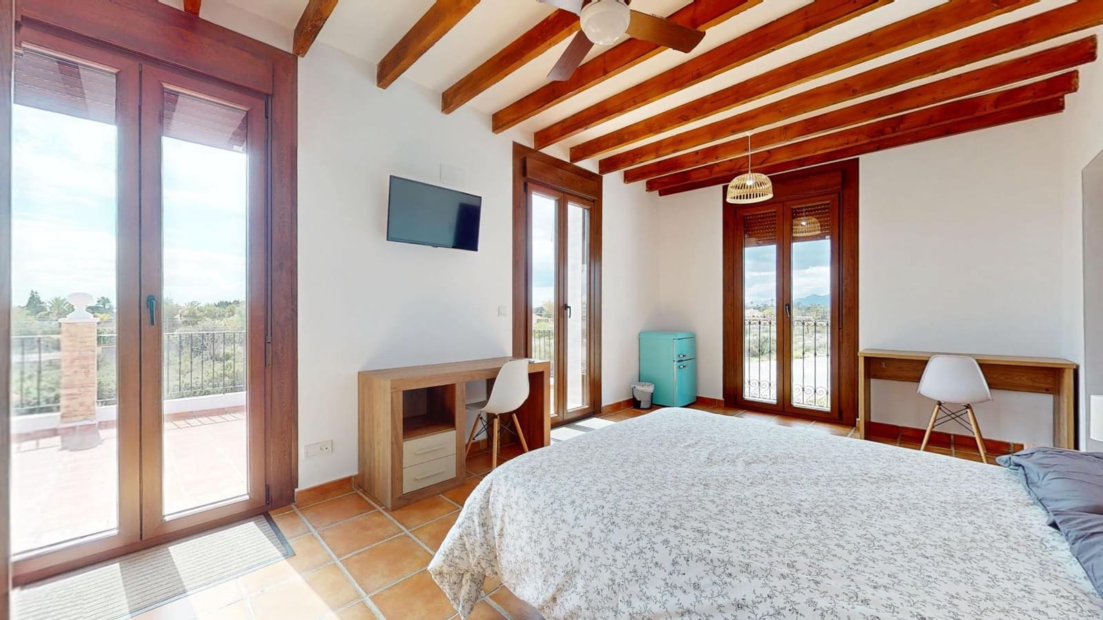 15 makuuhuone Huvila myytävänä paikassa Elche / Elx mukana 
autotalli - 800 000 € (Ref: 8957241)