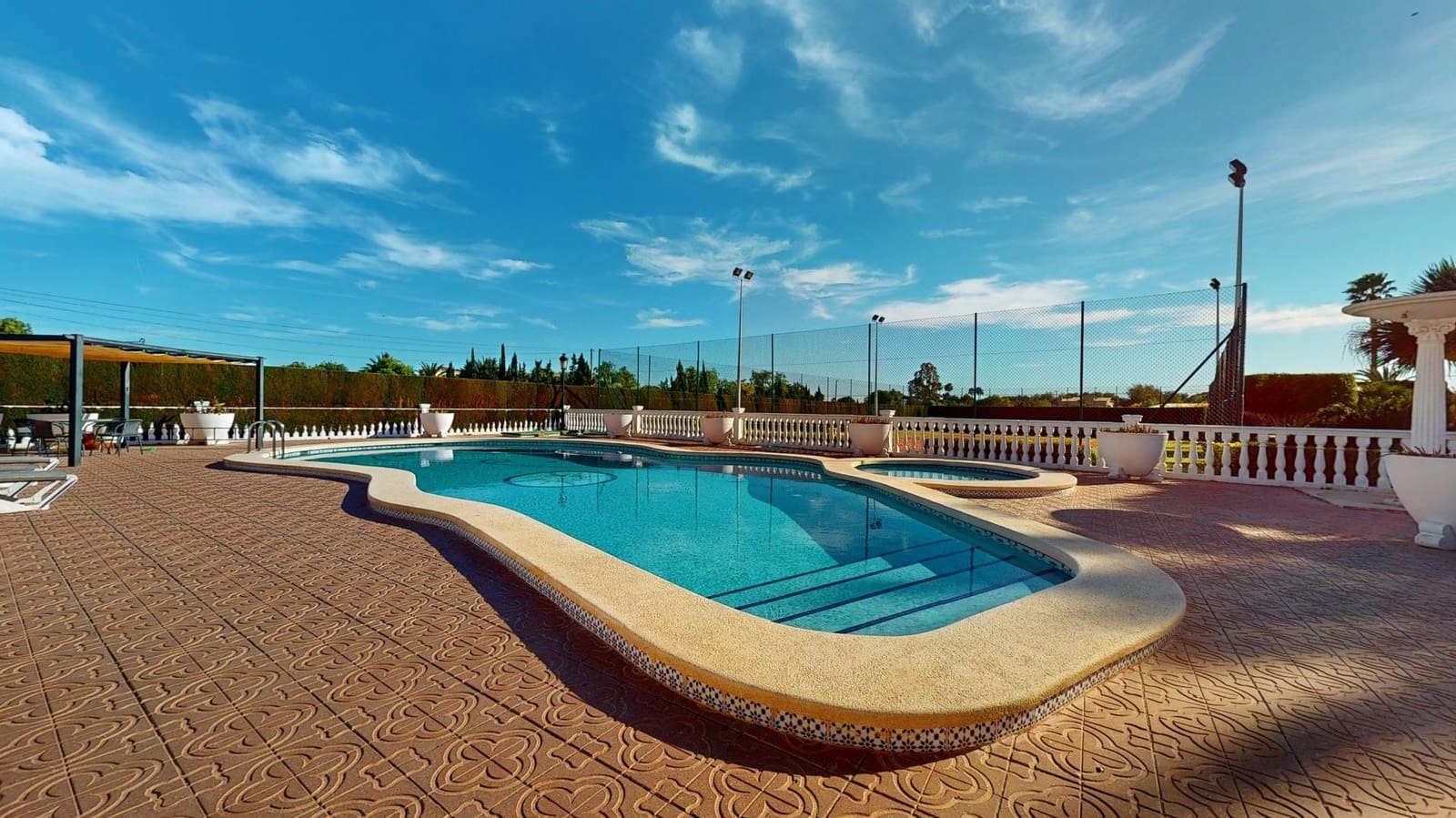 5 camera da letto Villa in vendita in Perleta con piscina garage - 950.000 € (Rif: 9192497)