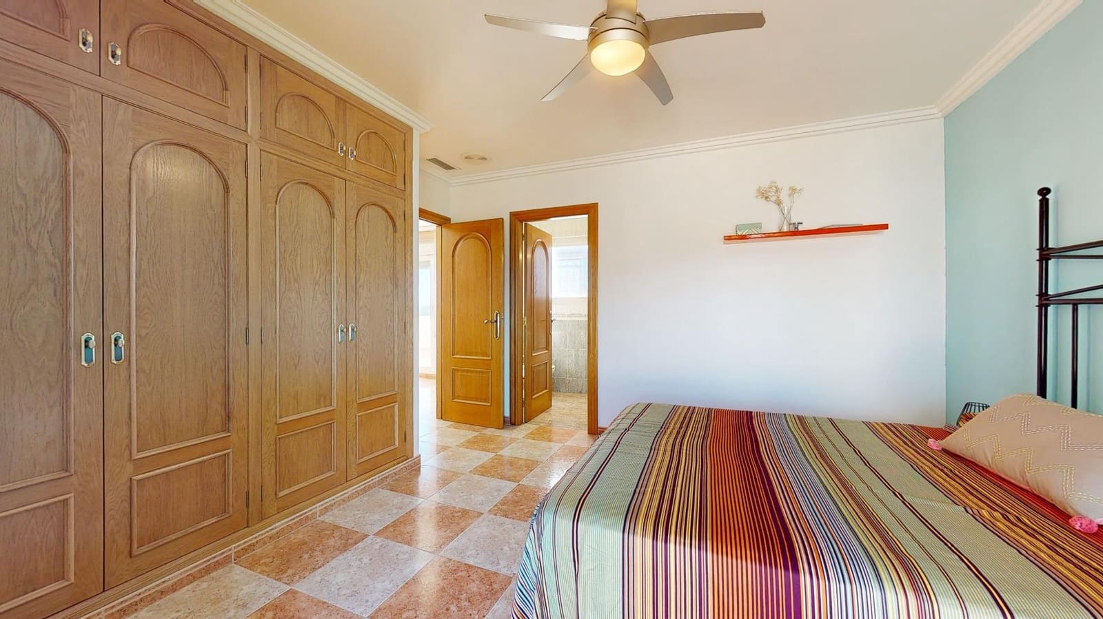 5 camera da letto Villa in vendita in Perleta con piscina garage - 950.000 € (Rif: 9192497)