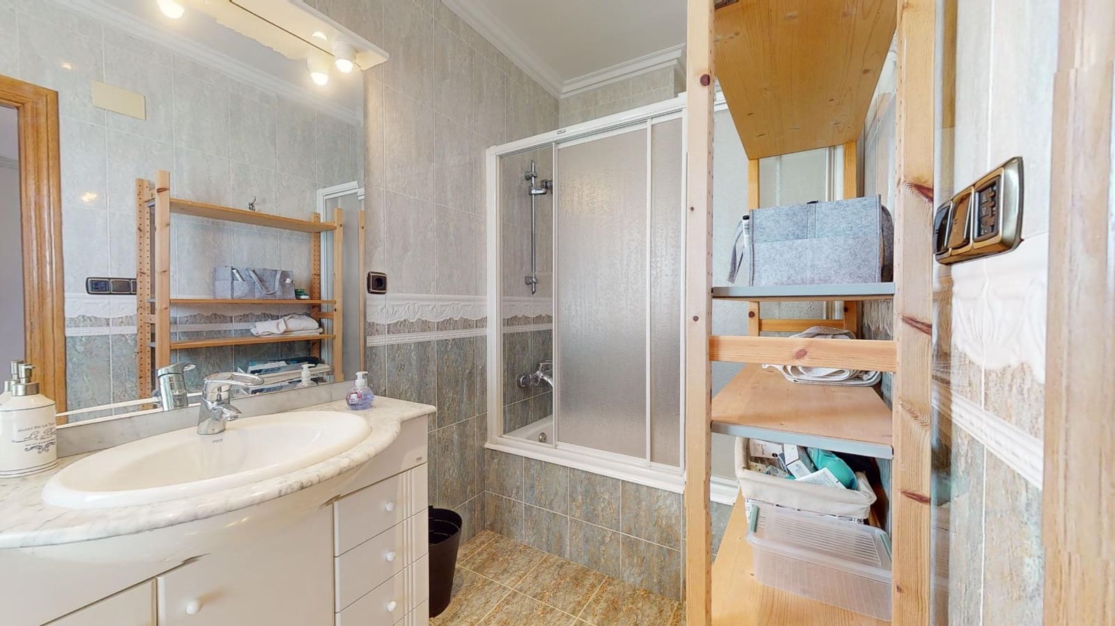 5 camera da letto Villa in vendita in Perleta con piscina garage - 950.000 € (Rif: 9192497)