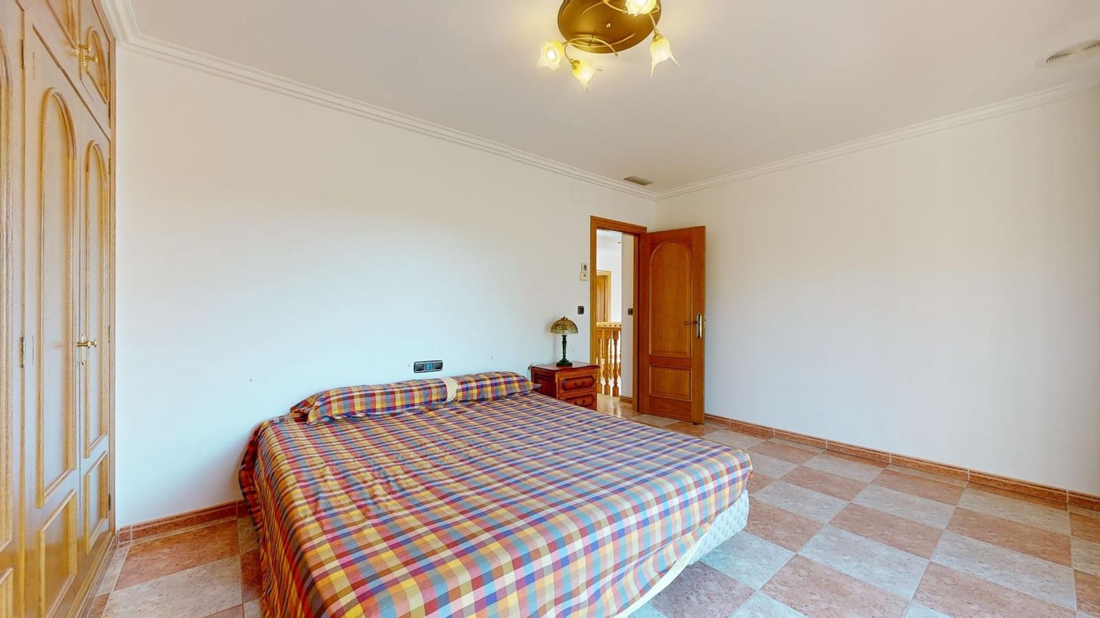 5 camera da letto Villa in vendita in Perleta con piscina garage - 950.000 € (Rif: 9192497)