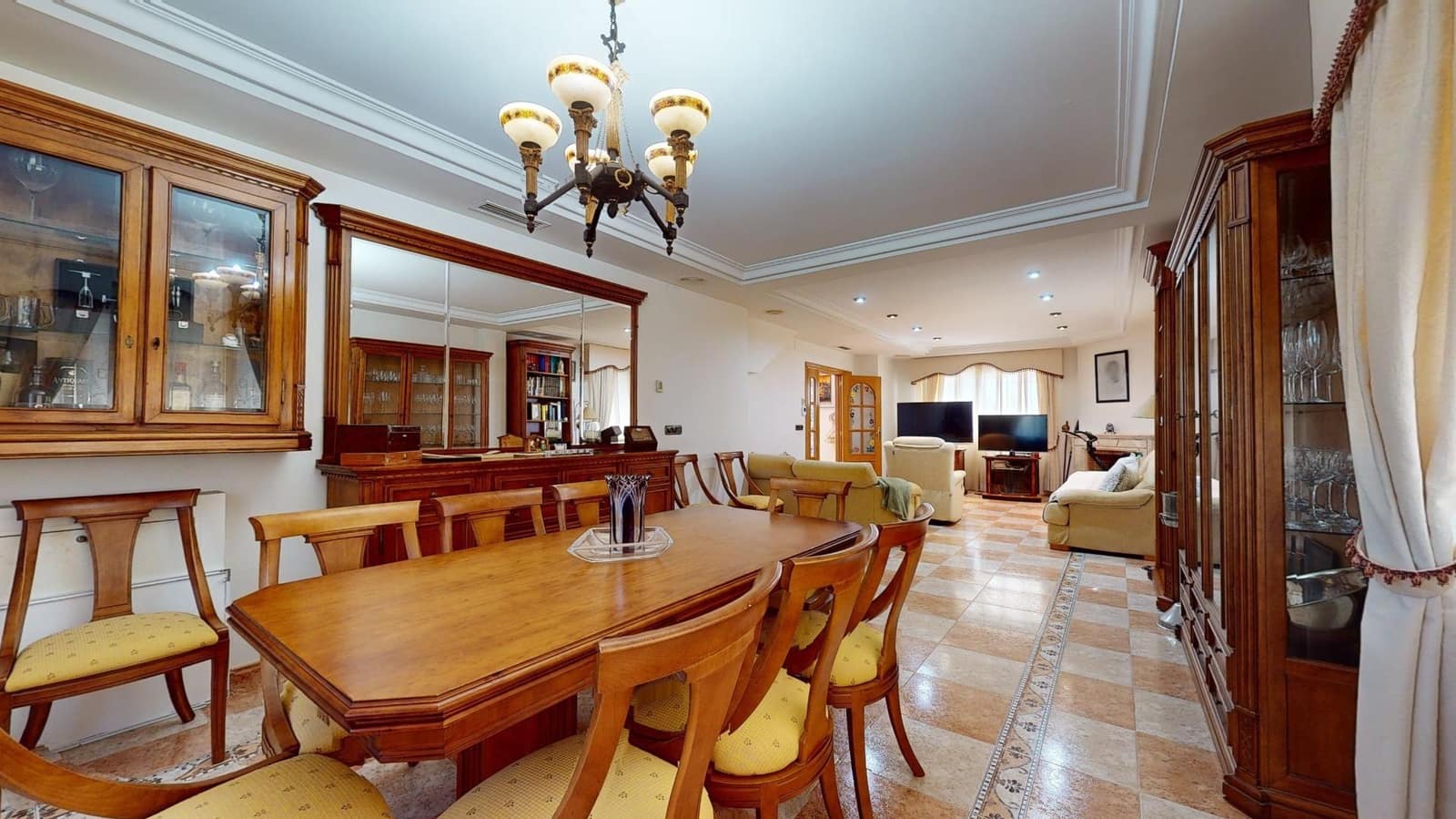 5 soverom Villa til salgs i Perleta med svømmebasseng garasje - € 950 000 (Ref: 9192497)