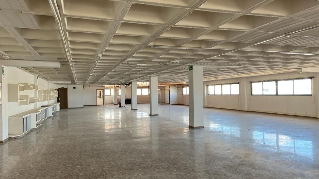 Virksomhed til leje i Elche / Elx - € 4.500 (Ref: 9206617)