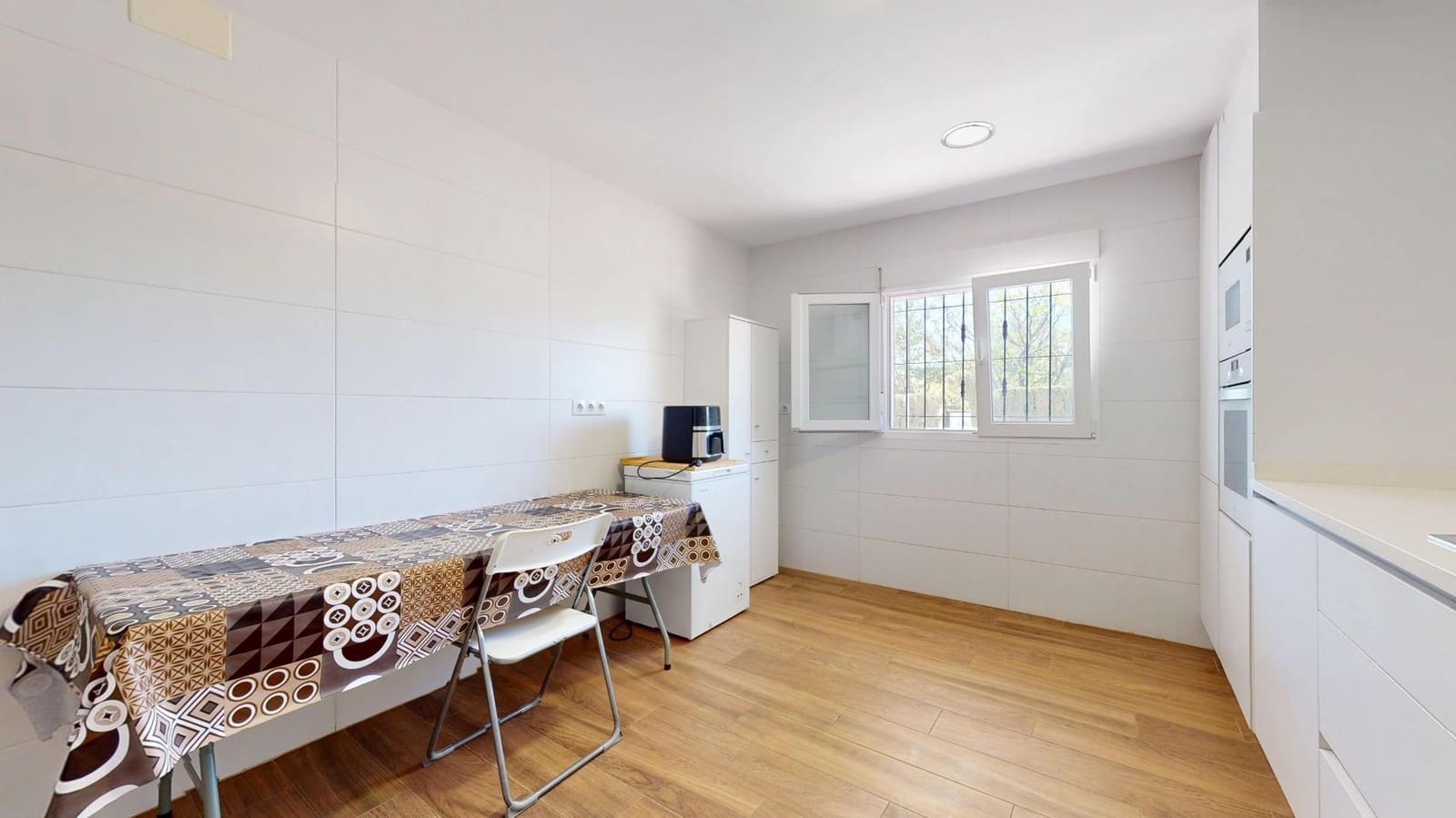 3 sypialnia Willa na sprzedaż w Elche / Elx z garażem - 349 000 € (Ref: 9247072)