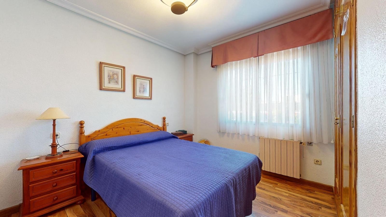 Chalet de 4 habitaciones en Elche / Elx en venta con piscina garaje - 400.000 € (Ref: 9255130)