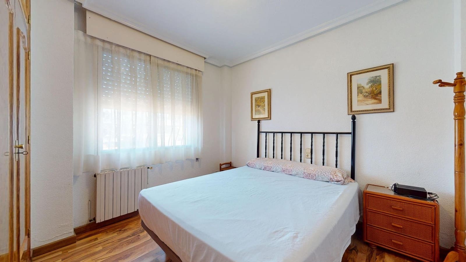 Chalet de 4 habitaciones en Elche / Elx en venta con piscina garaje - 400.000 € (Ref: 9255130)