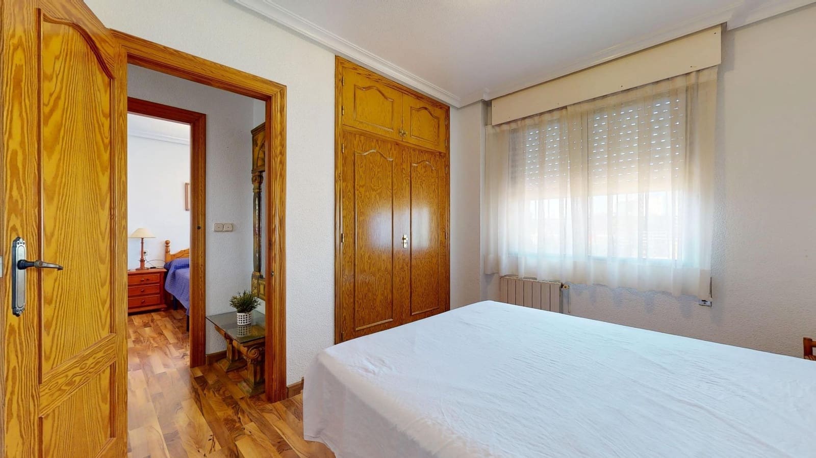 Chalet de 4 habitaciones en Elche / Elx en venta con piscina garaje - 400.000 € (Ref: 9255130)