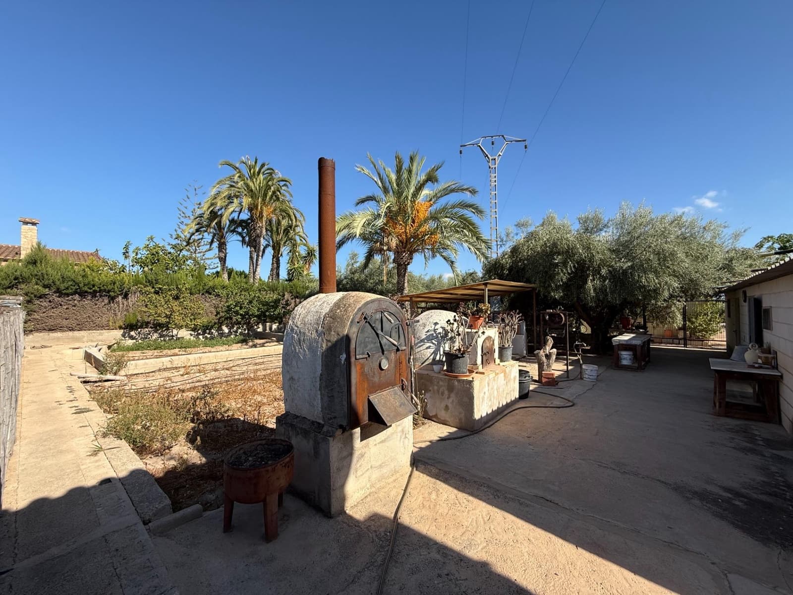 Chalet de 4 habitaciones en Elche / Elx en venta con piscina garaje - 400.000 € (Ref: 9255130)