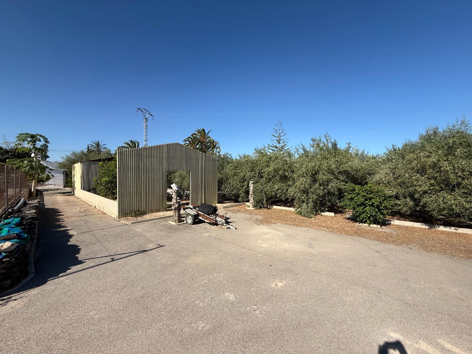 Chalet de 4 habitaciones en Elche / Elx en venta con piscina garaje - 400.000 € (Ref: 9255130)