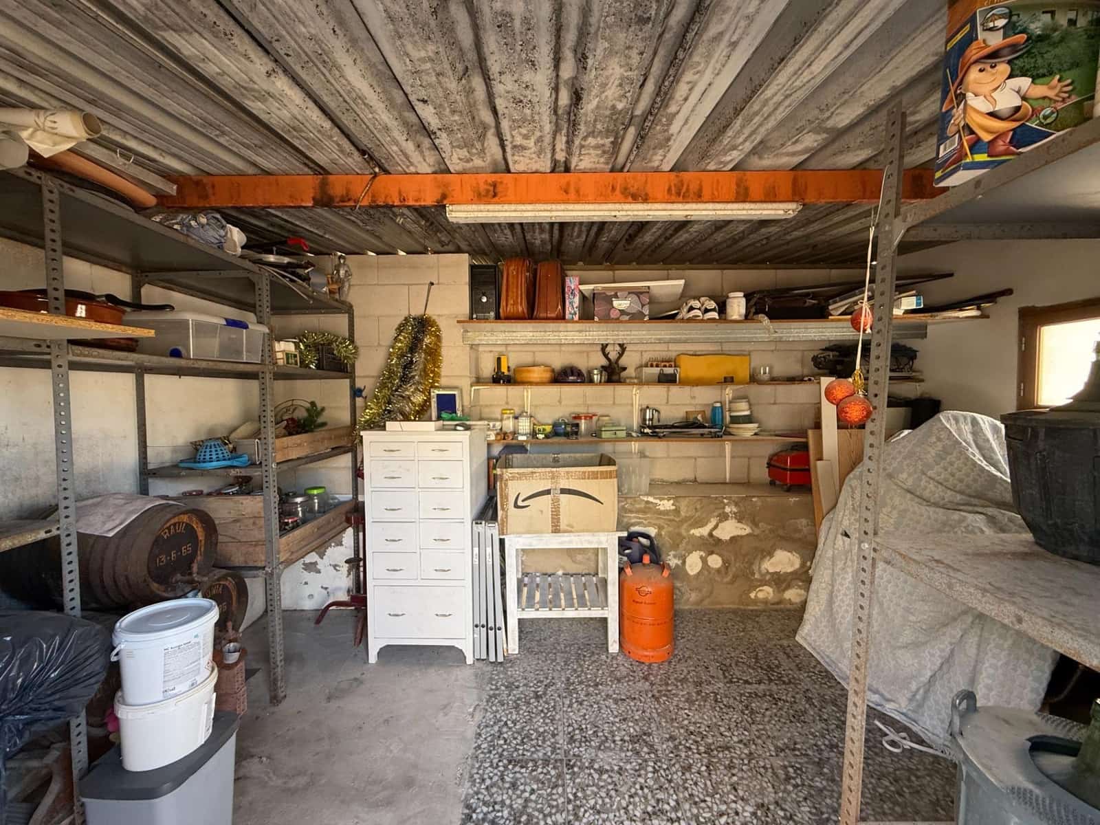 Chalet de 4 habitaciones en Elche / Elx en venta con piscina garaje - 400.000 € (Ref: 9255130)