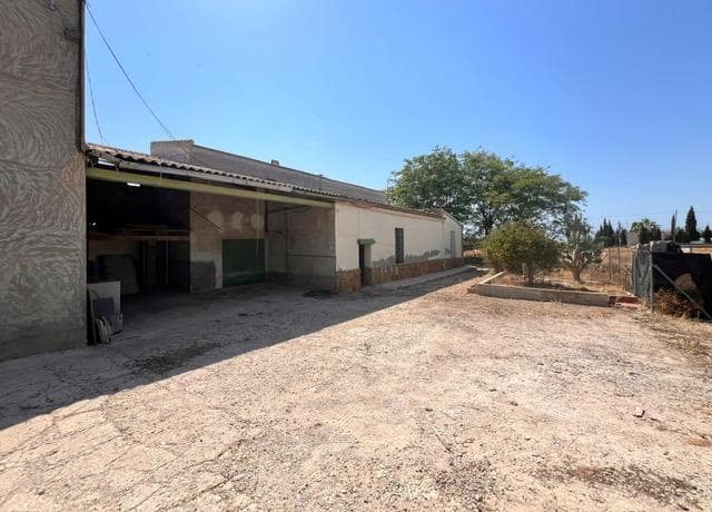 5 sypialnia Finka/Dom wiejski na sprzedaż w Jubalcoy / Jubalcoi z garażem - 390 000 € (Ref: 9285339)