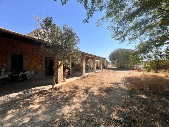 5 sypialnia Finka/Dom wiejski na sprzedaż w Jubalcoy / Jubalcoi z garażem - 390 000 € (Ref: 9285339)