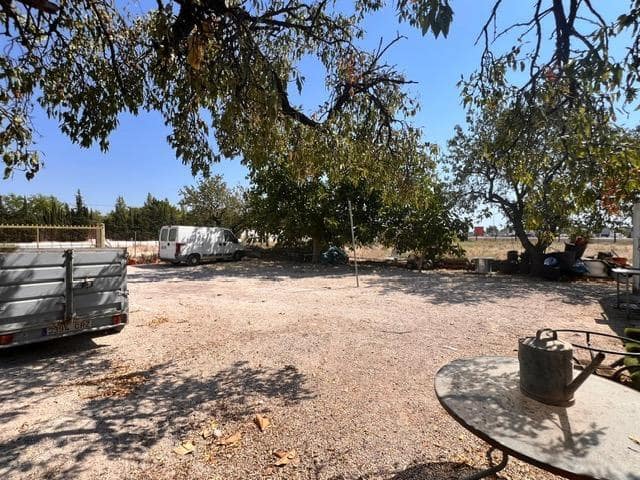 5 sypialnia Finka/Dom wiejski na sprzedaż w Jubalcoy / Jubalcoi z garażem - 390 000 € (Ref: 9285339)