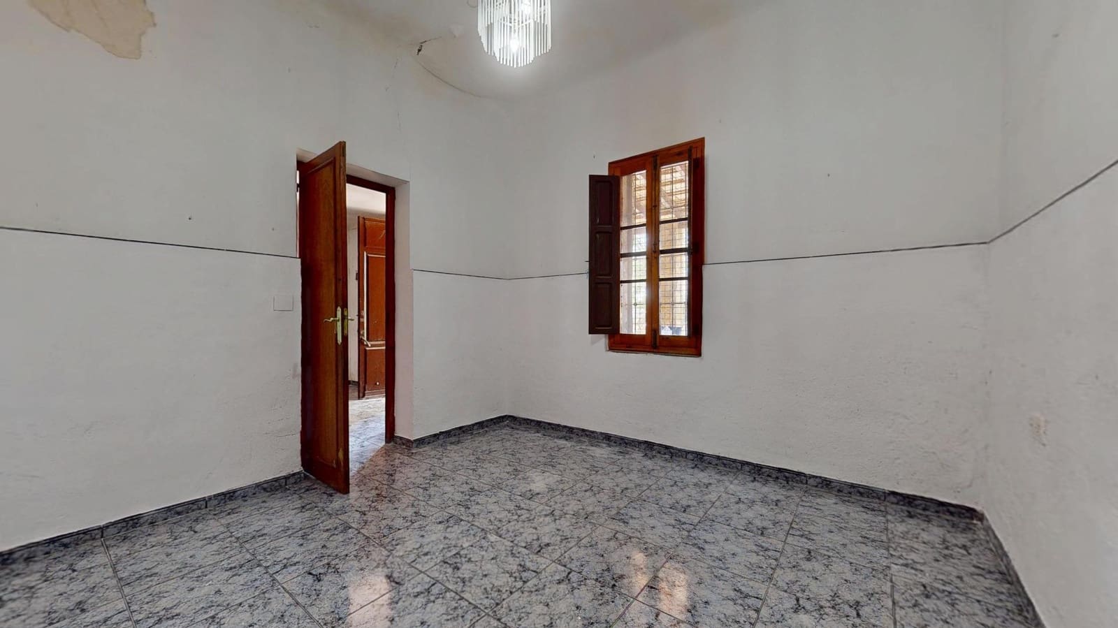 5 sypialnia Finka/Dom wiejski na sprzedaż w Jubalcoy / Jubalcoi z garażem - 390 000 € (Ref: 9285339)