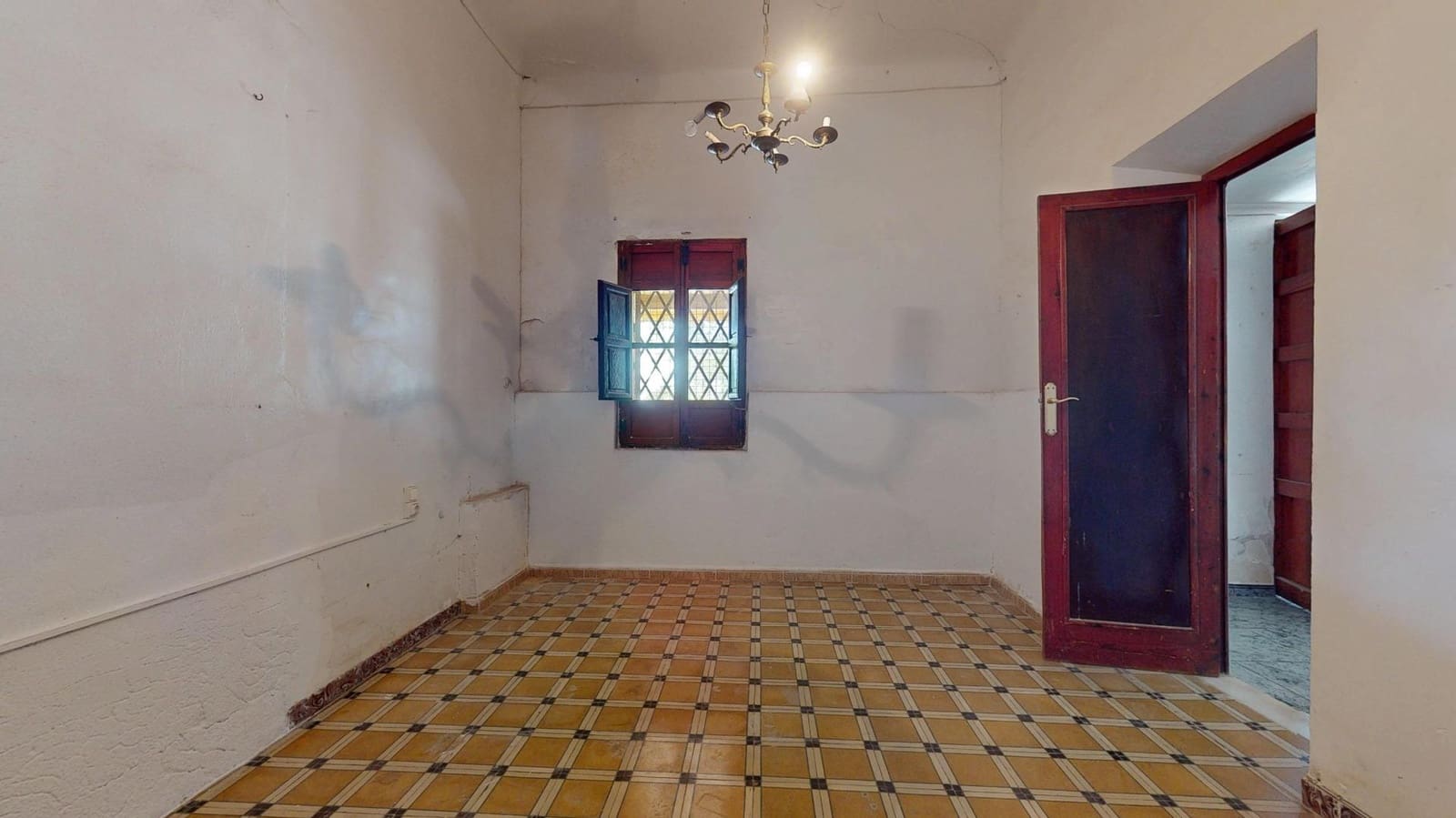 5 sypialnia Finka/Dom wiejski na sprzedaż w Jubalcoy / Jubalcoi z garażem - 390 000 € (Ref: 9285339)