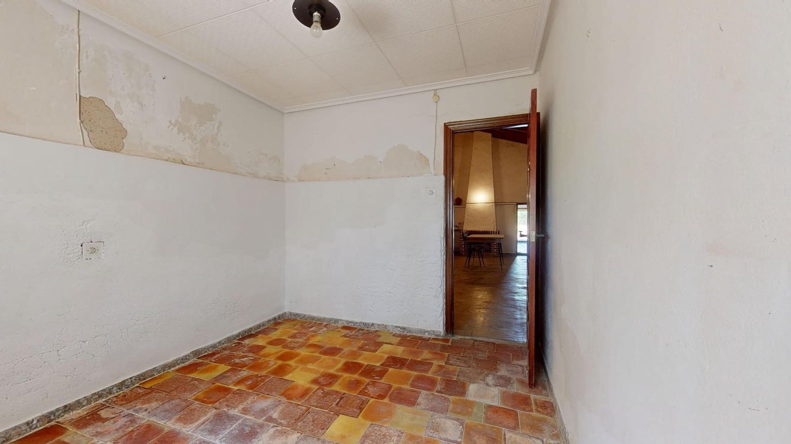 5 sypialnia Finka/Dom wiejski na sprzedaż w Jubalcoy / Jubalcoi z garażem - 390 000 € (Ref: 9285339)