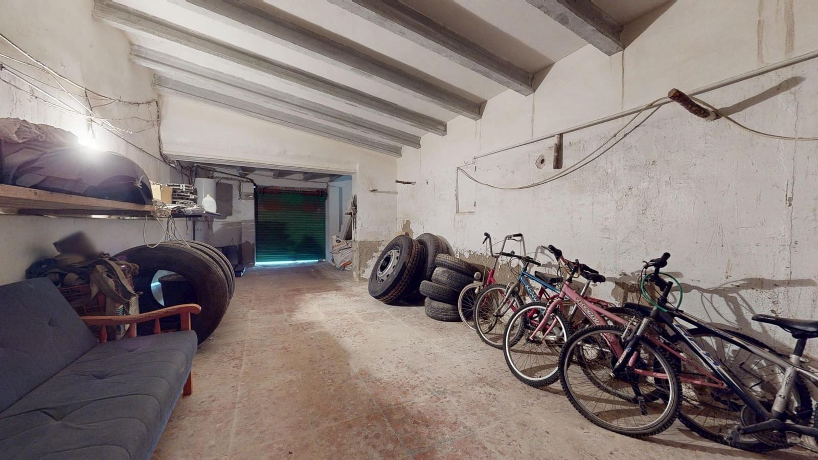 5 sypialnia Finka/Dom wiejski na sprzedaż w Jubalcoy / Jubalcoi z garażem - 390 000 € (Ref: 9285339)