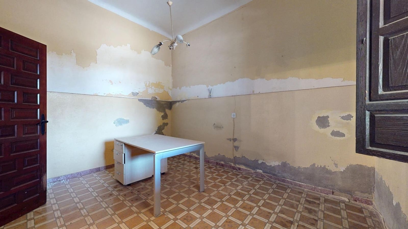 5 sypialnia Finka/Dom wiejski na sprzedaż w Jubalcoy / Jubalcoi z garażem - 390 000 € (Ref: 9285339)