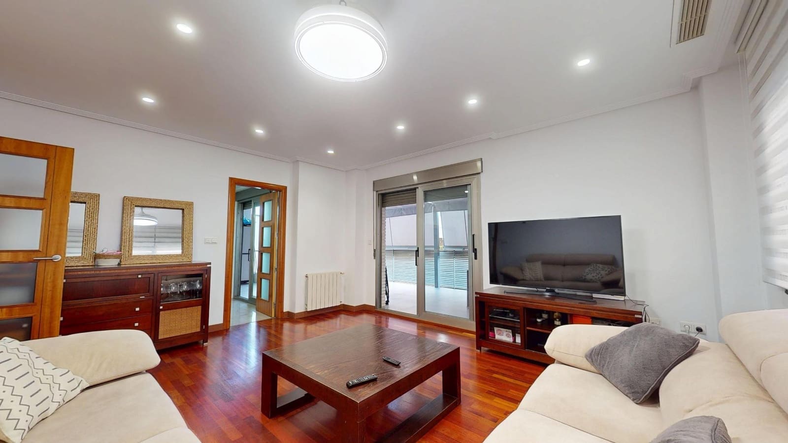 3 bedroom Apartment for sale in Elche / Elx with pool - € 339,000 (Ref: 9491588)